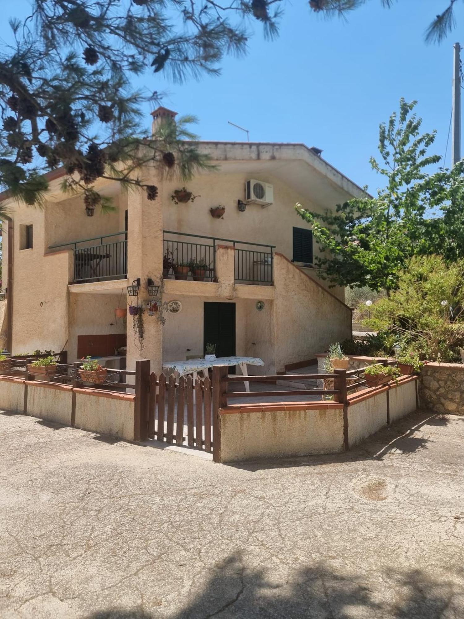 La Bouganville سان كاتالدو المظهر الخارجي الصورة